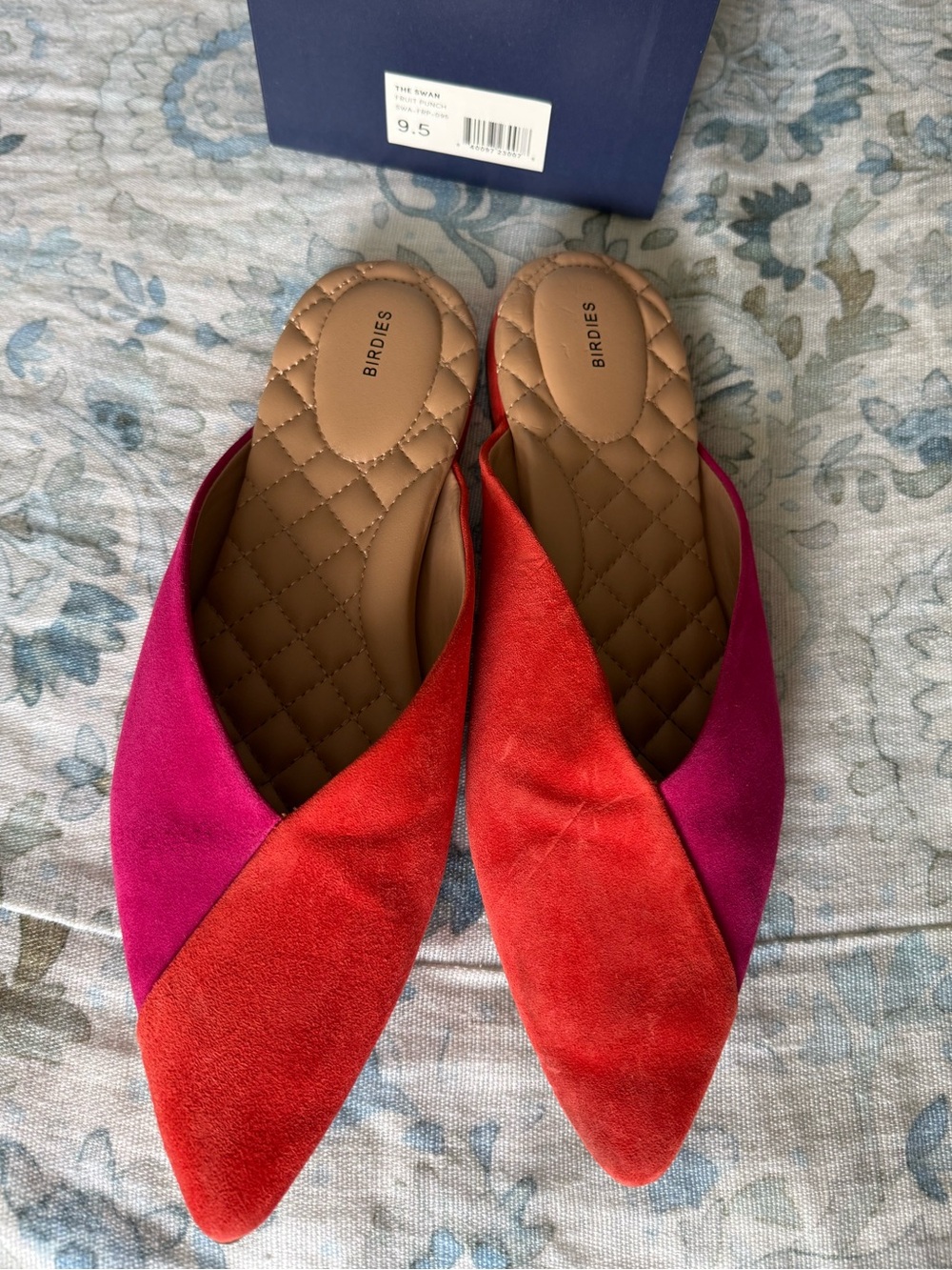 Birdies Pink & Red Suede Pointed-Toe Slip-On Flats size 9.5